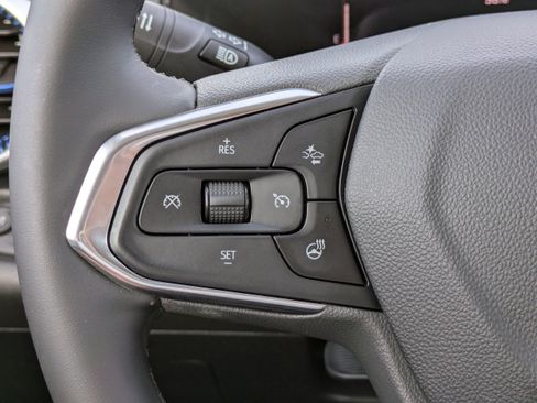 Used 2024 Chevrolet Trax LT w/ Driver Confidence Package image 20