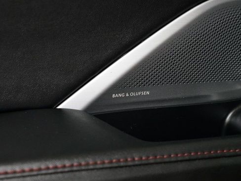 Used 2025 Acura MDX A-Spec image 8