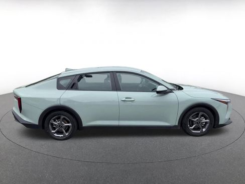 Used 2025 Kia K4 FWD image 16