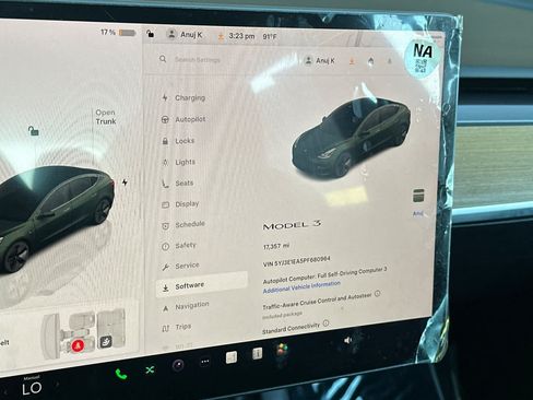 Used 2023 Tesla Model 3 Standard Range RWD image 32