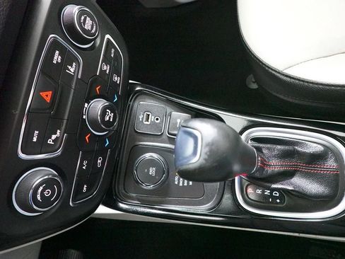 Used 2021 Jeep Compass Limited image 20