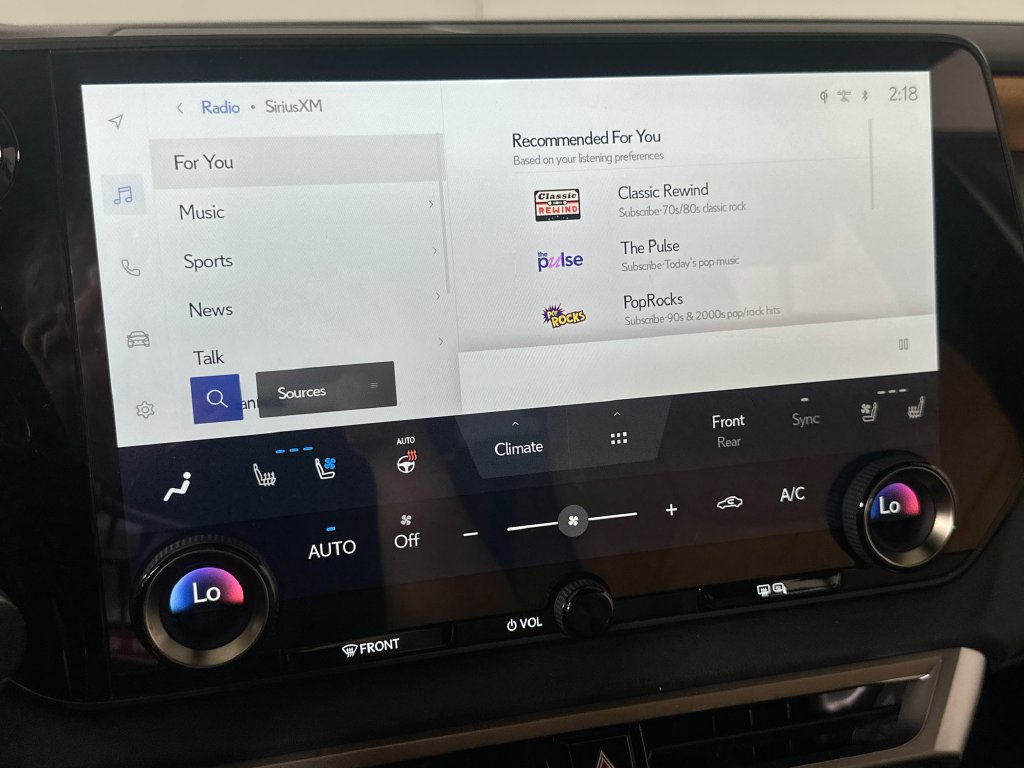 Used 2023 Lexus RX 350 Premium Plus w/ Accessory Package (Z1) FWD image 32
