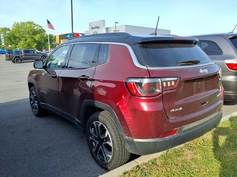 Used 2022 Jeep Compass Limited AWD/4WD image 9