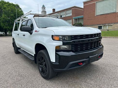 Used 2022 Chevrolet Silverado 1500 Custom Trail Boss w/ Safety Confidence Package AWD/4WD image 6