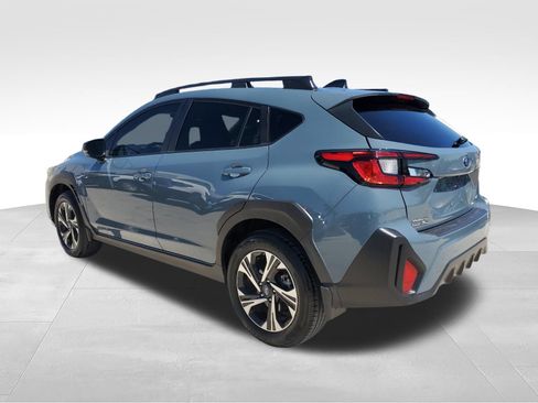 Used 2024 Subaru Crosstrek 2.0i Premium AWD/4WD image 7