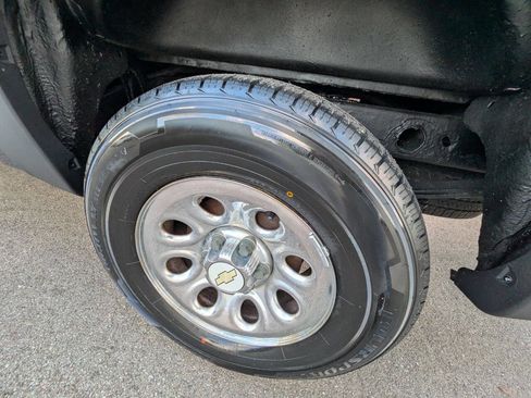 Used 2012 Chevrolet Silverado 1500 W/T w/ LS Package image 10