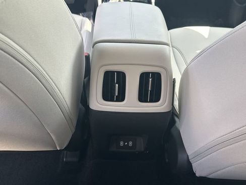 Certified 2025 Hyundai Tucson SEL image 16