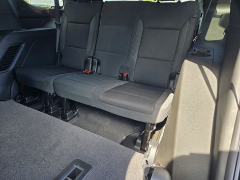 New 2026 Chevrolet Tahoe LS image 8