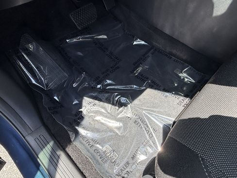 Used 2024 Honda CR-V LX image 17