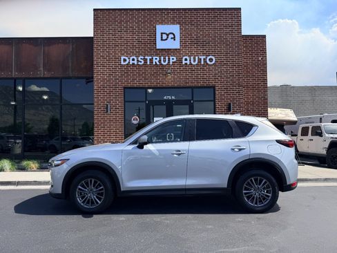 Used 2017 MAZDA CX-5 Touring FWD image 5