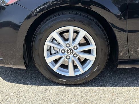 Used 2025 Toyota Camry LE FWD image 27