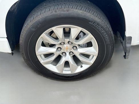 Used 2026 Chevrolet Silverado 1500 Custom RWD image 28