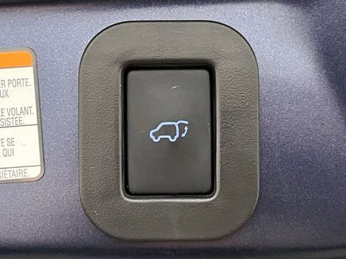 Certified 2025 Toyota Sienna XLE w/ XLE Plus Package AWD/4WD image 14