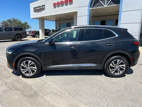 Used 2023 Buick Envision Essence FWD image 2