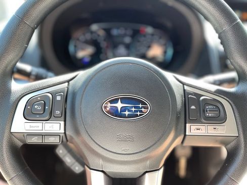 Used 2018 Subaru Forester 2.5i Premium AWD/4WD image 30