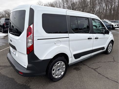 Used 2017 Ford Transit Connect XL image 7