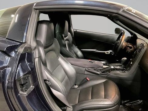 Used 2013 Chevrolet Corvette Coupe w/ 3LT Preferred Equipment Group image 8