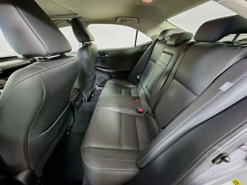Used 2014 Lexus IS 250 image 29