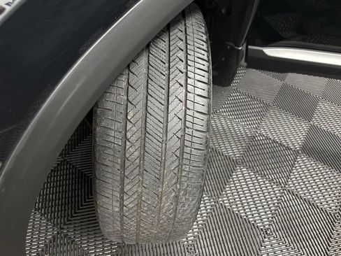 Used 2024 Honda Pilot Elite image 42