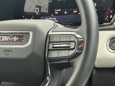 Used 2024 GMC Canyon AT4X AWD/4WD image 17
