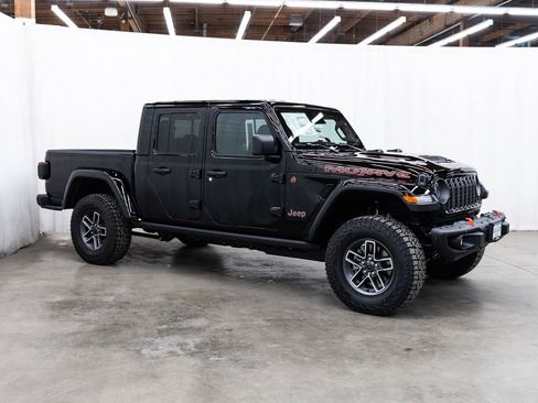 New 2026 Jeep Gladiator Mojave AWD/4WD image 1