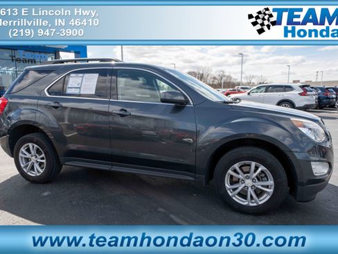 Used 2017 Chevrolet Equinox LT w/ Convenience Package image 1