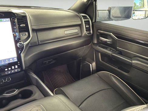 Used 2022 RAM 2500 Laramie AWD/4WD image 14