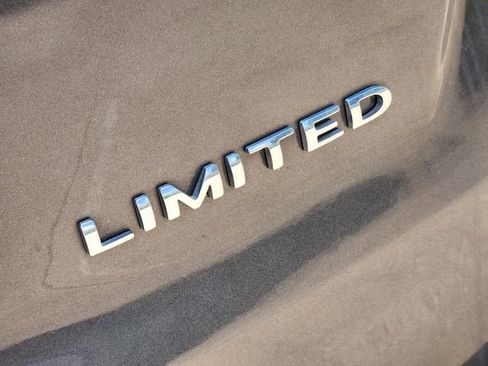 Used 2016 Ford Explorer Limited FWD image 12