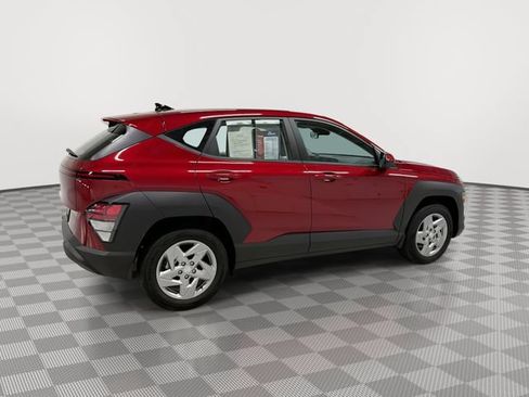 Used 2026 Hyundai Kona SE FWD image 12