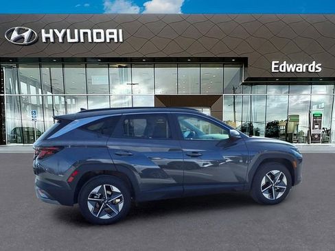 New 2025 Hyundai Tucson SEL image 10