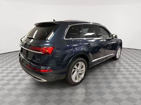 Used 2023 Audi Q7 2.0T Premium Plus w/ Premium Plus Package AWD/4WD image 3