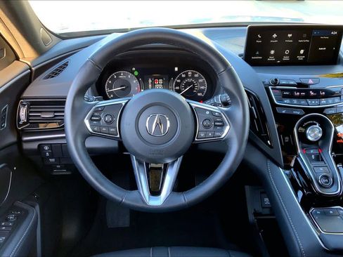 Certified 2025 Acura RDX SH-AWD image 5