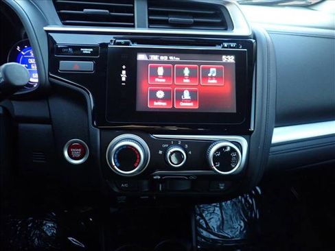 Used 2015 Honda Fit EX image 17