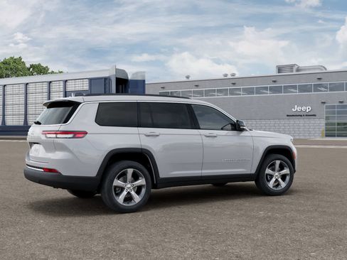 New 2026 Jeep Grand Cherokee L Limited image 4