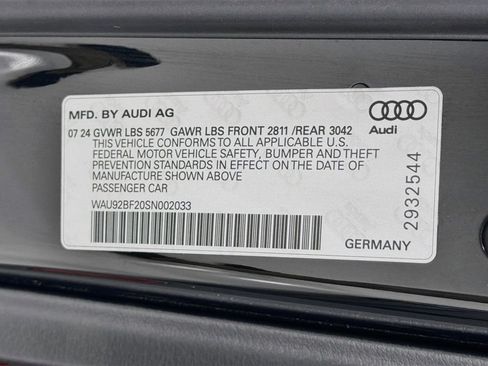 Certified 2025 Audi A6 3.0T allroad Prestige AWD/4WD image 33