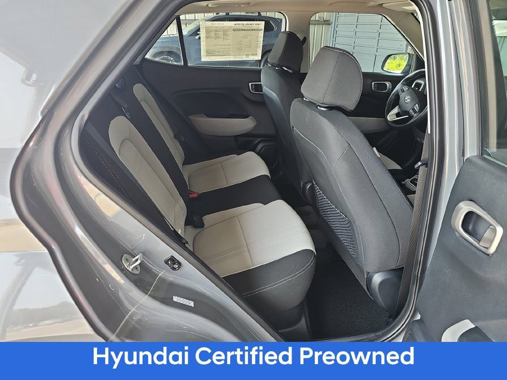 Certified 2023 Hyundai Venue SEL FWD image 11