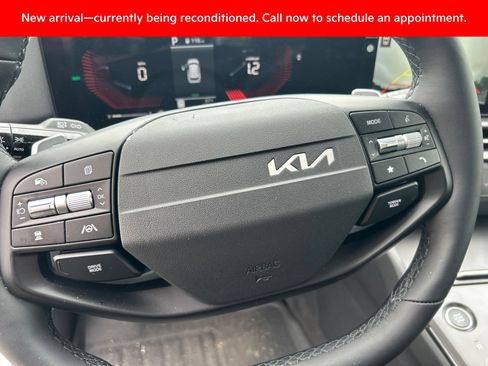 Certified 2026 Kia Sportage EX AWD/4WD image 16