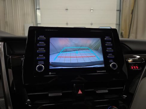 Used 2023 Toyota Camry SE AWD/4WD image 24