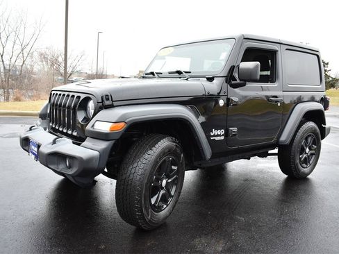 Used 2018 Jeep Wrangler Sport image 10