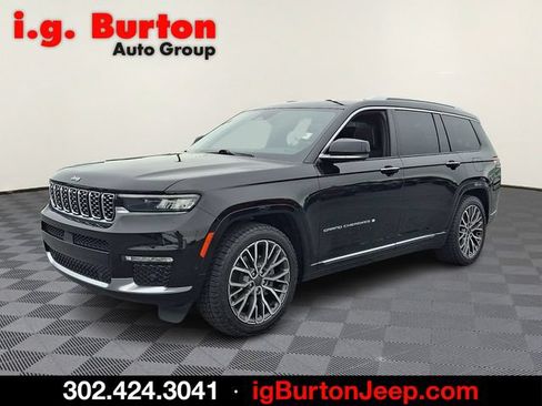 Used 2024 Jeep Grand Cherokee L Summit AWD/4WD image 3