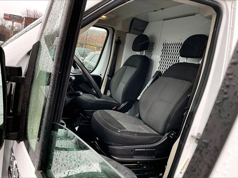 Used 2020 RAM ProMaster 1500 w/ Interior Convenience Group image 8