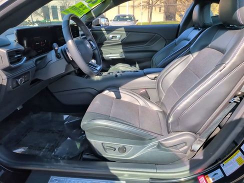 Used 2024 Ford Mustang GT Premium RWD image 16