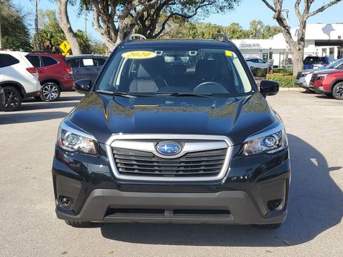 Used 2020 Subaru Forester Premium image 8