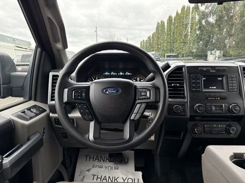 Used 2017 Ford F150 XLT AWD/4WD image 19
