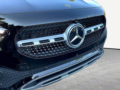 Used 2021 Mercedes-Benz GLA 250 4MATIC image 33