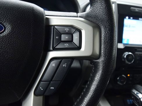 Used 2016 Ford F150 Lariat image 36