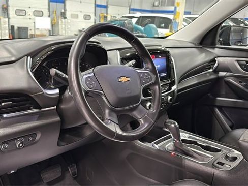 Certified 2020 Chevrolet Traverse LT w/ LPO, Floor Liner Package image 9