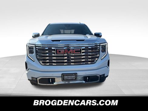 New 2026 GMC Sierra 1500 Denali w/ Technology Package image 9