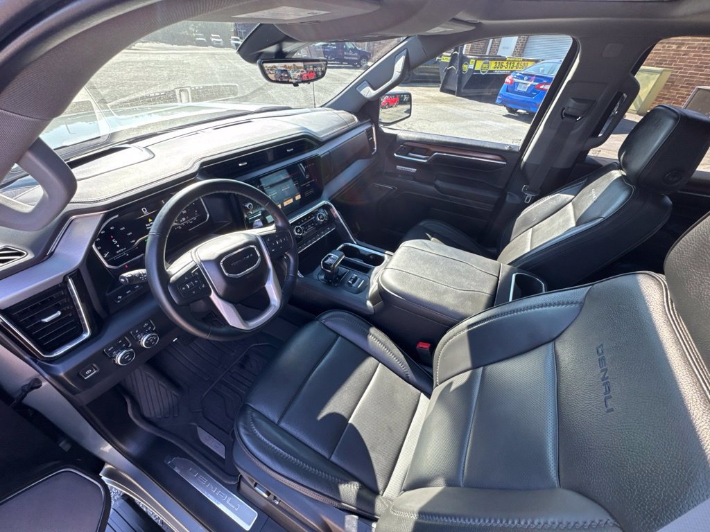 Used 2023 GMC Sierra 1500 Denali w/ Denali Reserve Package AWD/4WD image 7