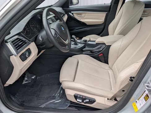 Used 2017 BMW 330i Sedan RWD image 12